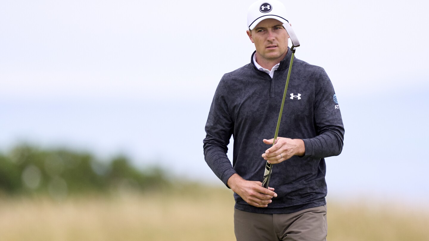 Near FedExCup bubble, Jordan Spieth says wrist issue has to get ‘fixed’ this offseason