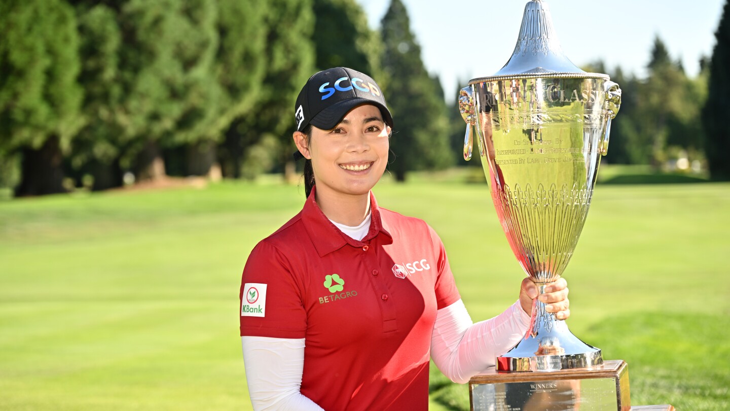 Moriya Jutanugarn emerges from tight pack to win Portland Classic for third LPGA title