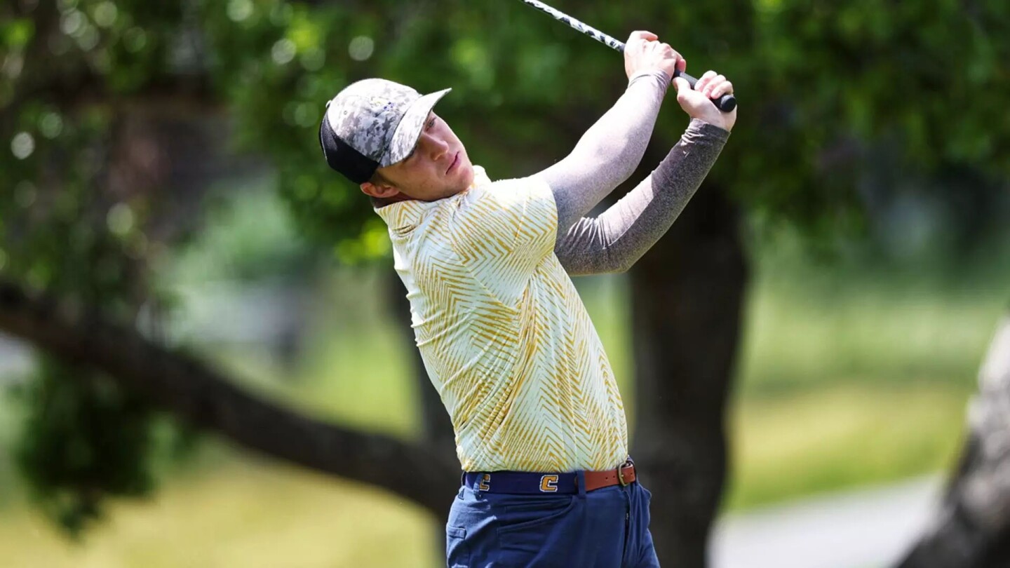 The craziest grip in amateur golf still alive after marathon U.S. Amateur match