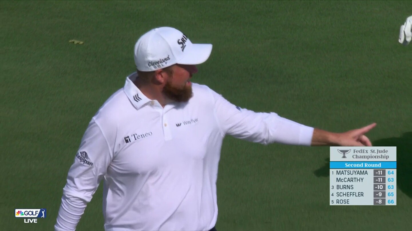 Shane Lowry holes out from bunker 140 yards away on 18 at FedEx St. Jude