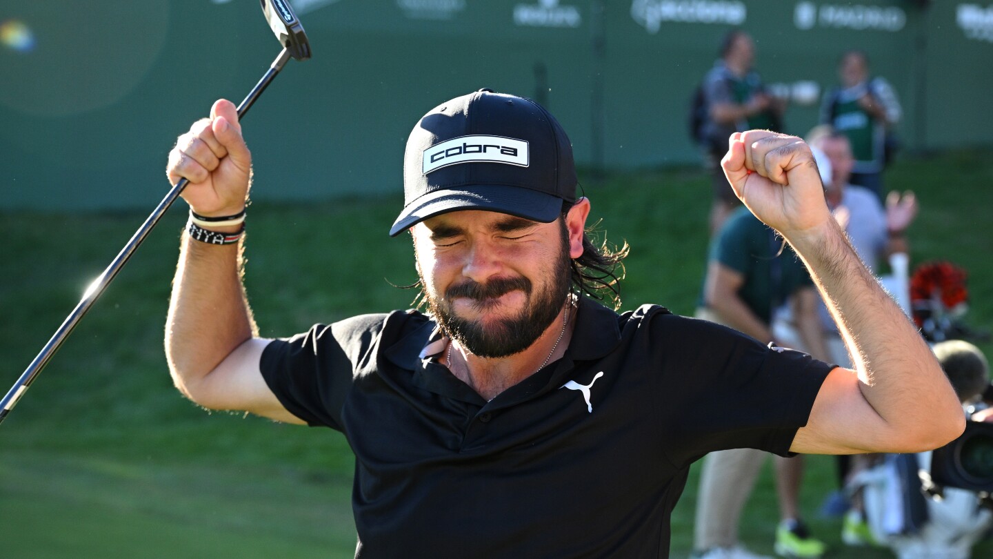 Angel Hidalgo beats Jon Rahm in playoff to win DP World Tour’s Spanish Open