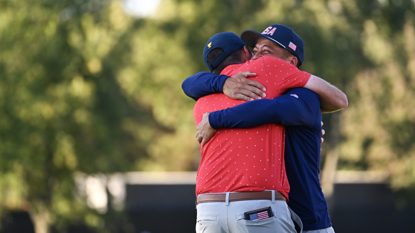 A familiar script: Americans dominate to win 10th straight Presidents Cup