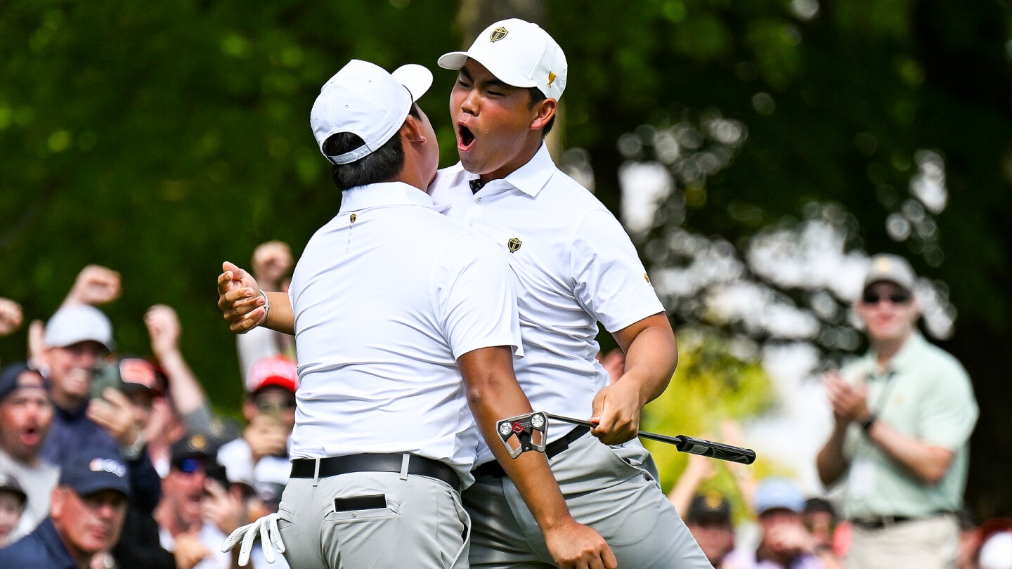 Russell Henley, Si Woo Kim shine during Day 3 of Presidents Cup