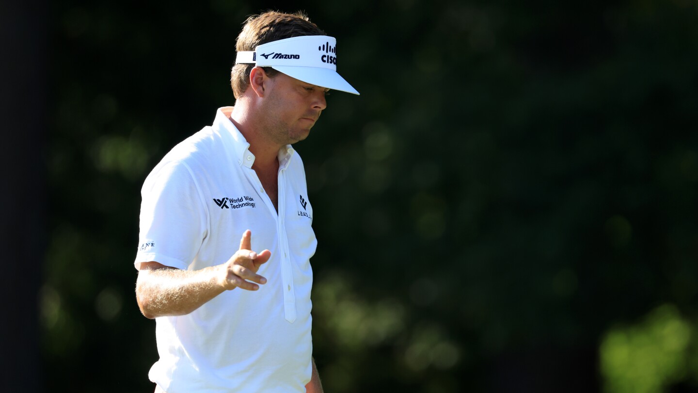 Keith Mitchell grabs one-shot lead entering final round of Sanderson Farms