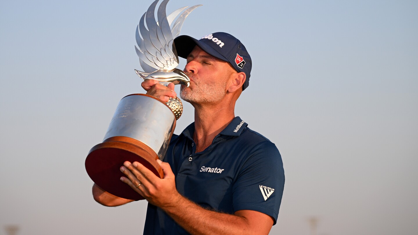 Paul Waring holds off Tyrrell Hatton, Rory McIlroy to win Abu Dhabi HSBC Championship