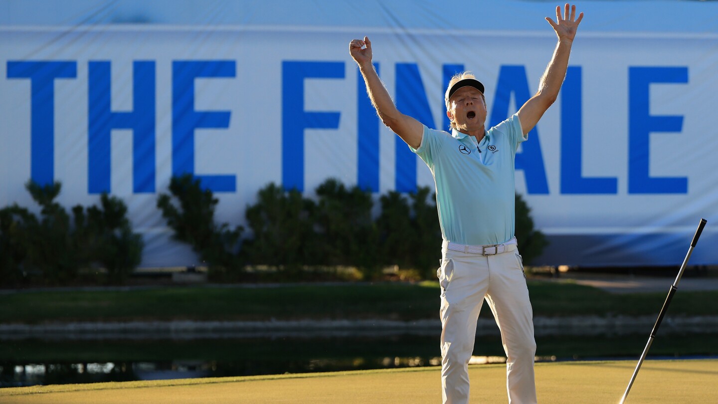 With dramatic finish, Bernhard Langer wins for 18th straight season at Champions finale