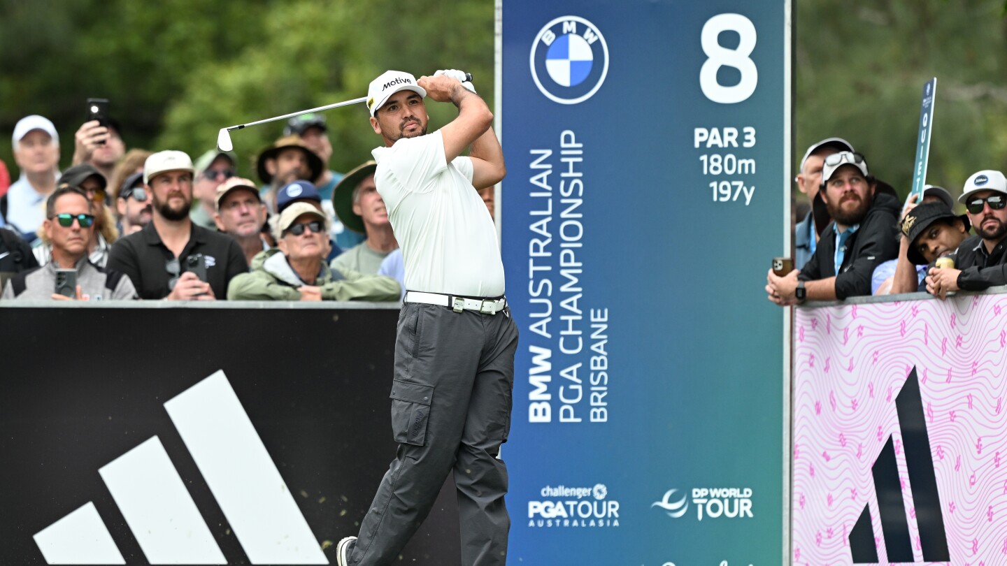 Major winners Jason Day and Cam Smith trail by 2 after opening round of Australian PGA