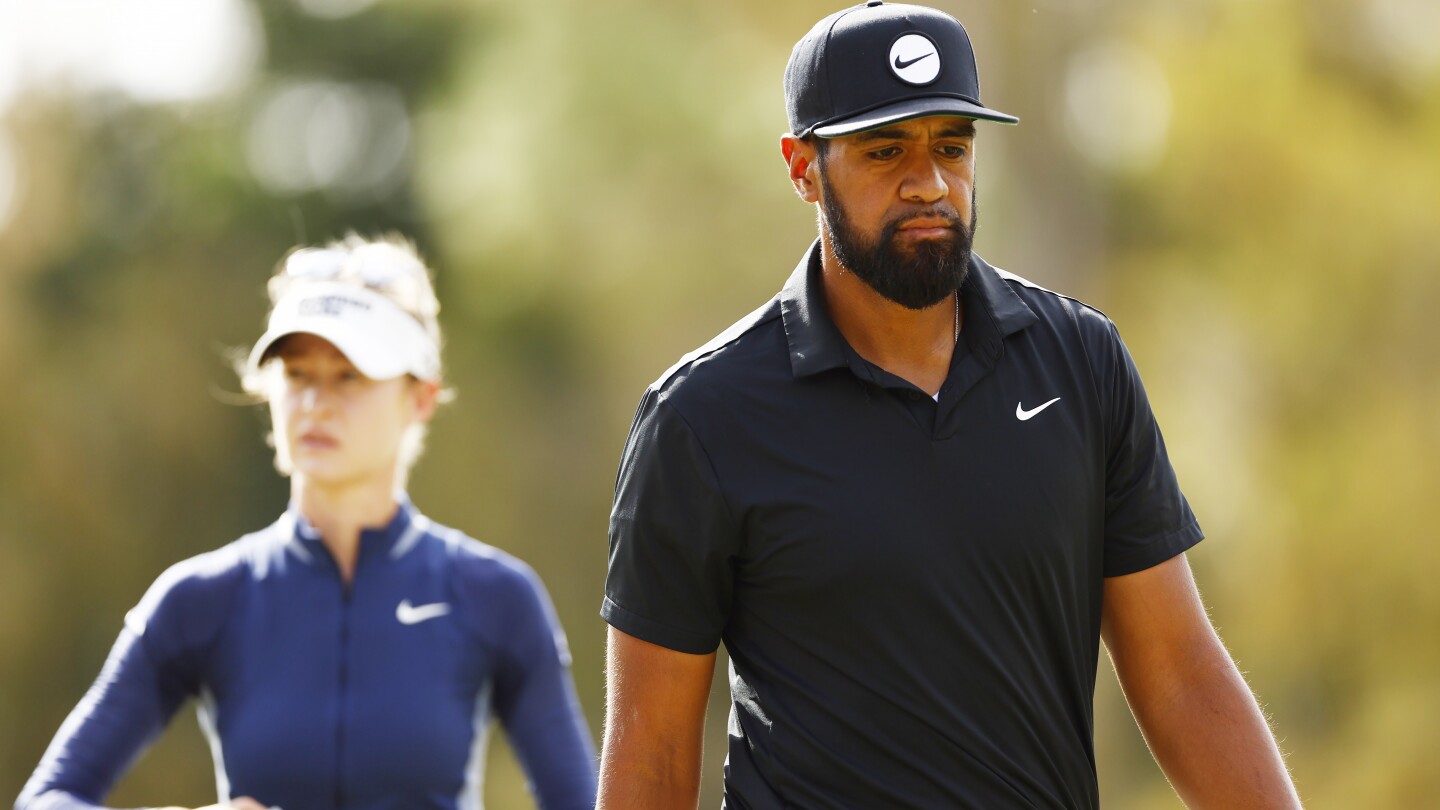 Tony Finau withdraws from second straight event after knee surgery