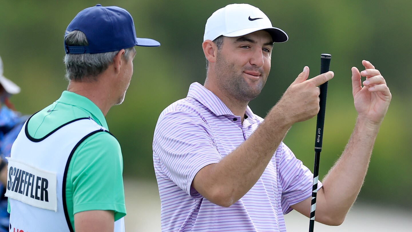 Scottie Scheffler goes on birdie run, takes two-shot lead at Hero World Challenge