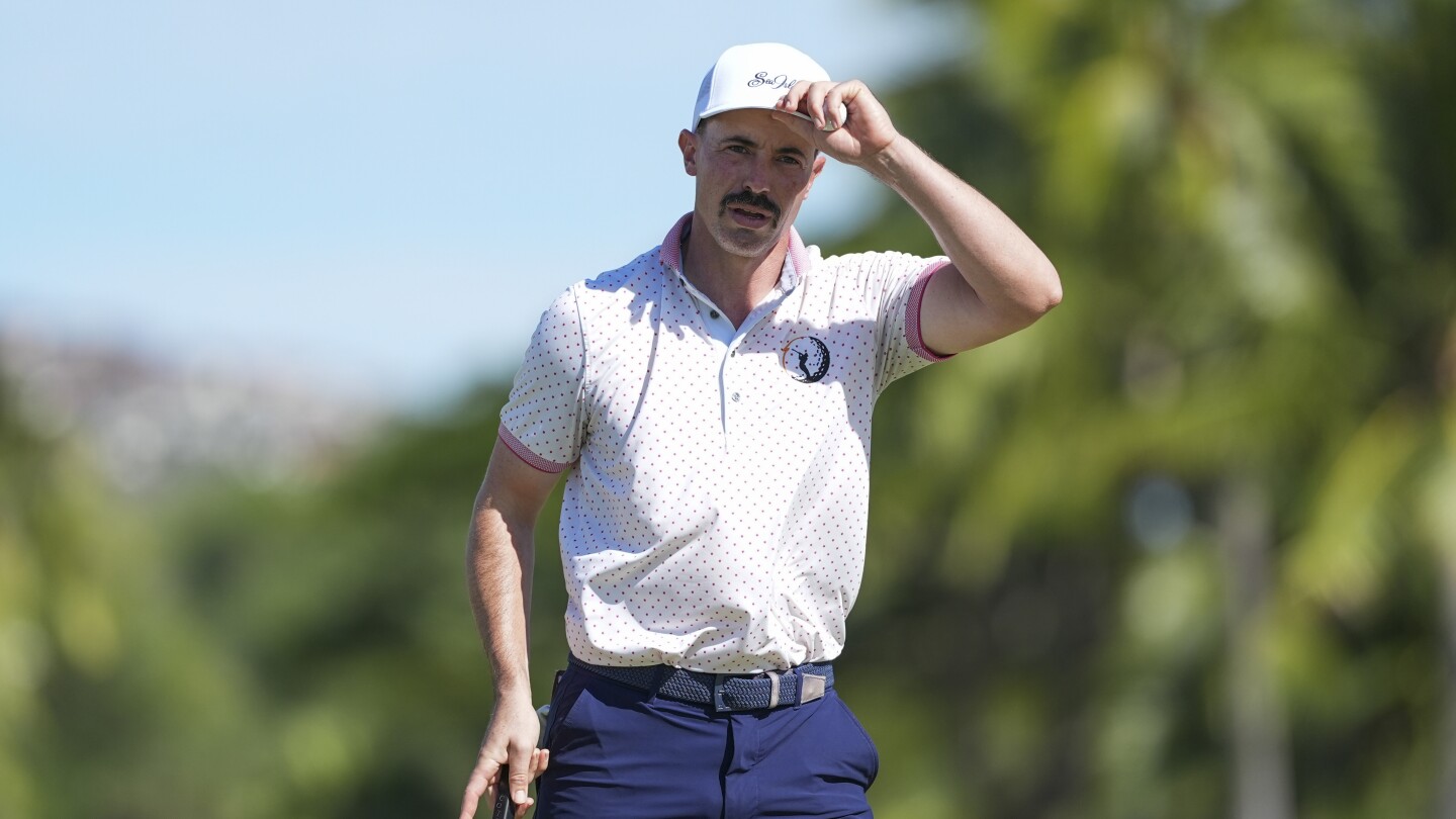 Paul Peterson makes PGA Tour debut at age 36 and co-leads Sony Open