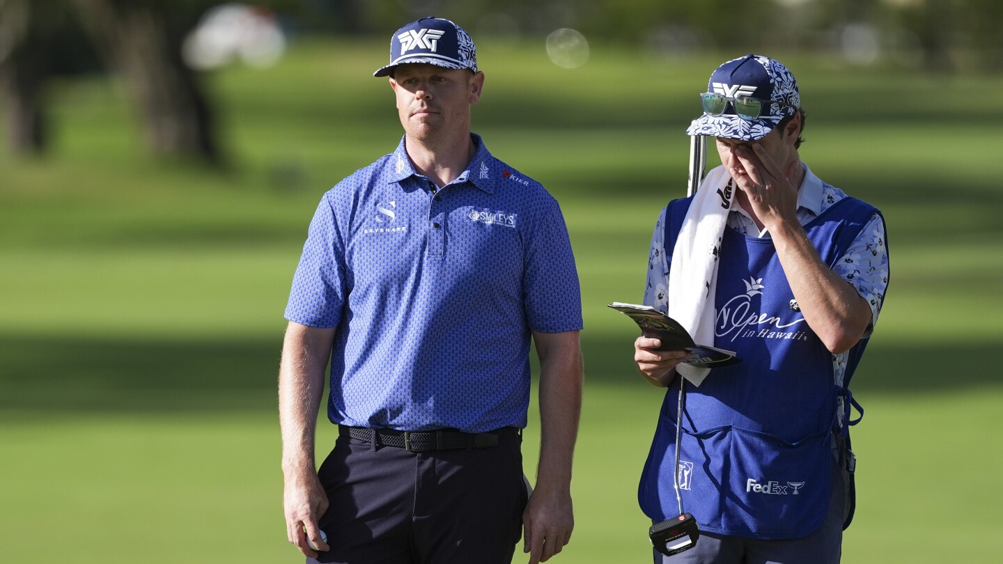 Patrick Fishburn, Denny McCarthy share lead at Sony Open