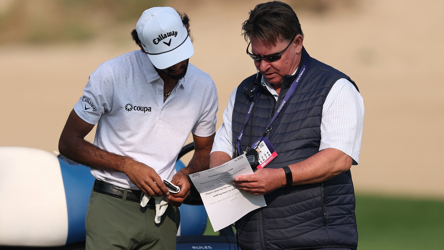 Akshay Bhatia accidentally hits into internal OB at Dubai Desert Classic