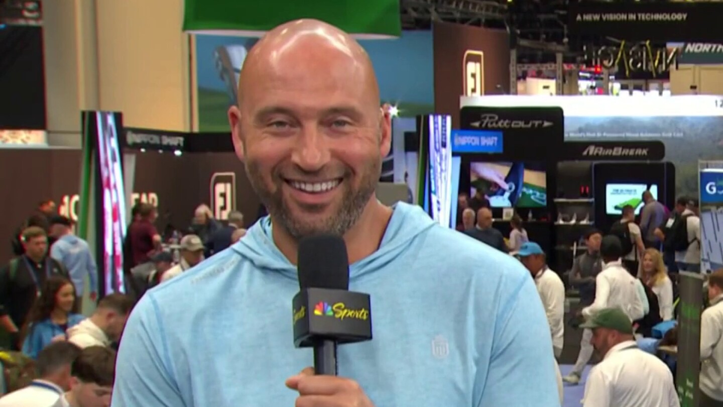 Derek Jeter, Chris Riccobono’s Greatness Wins apparel caters to athletes