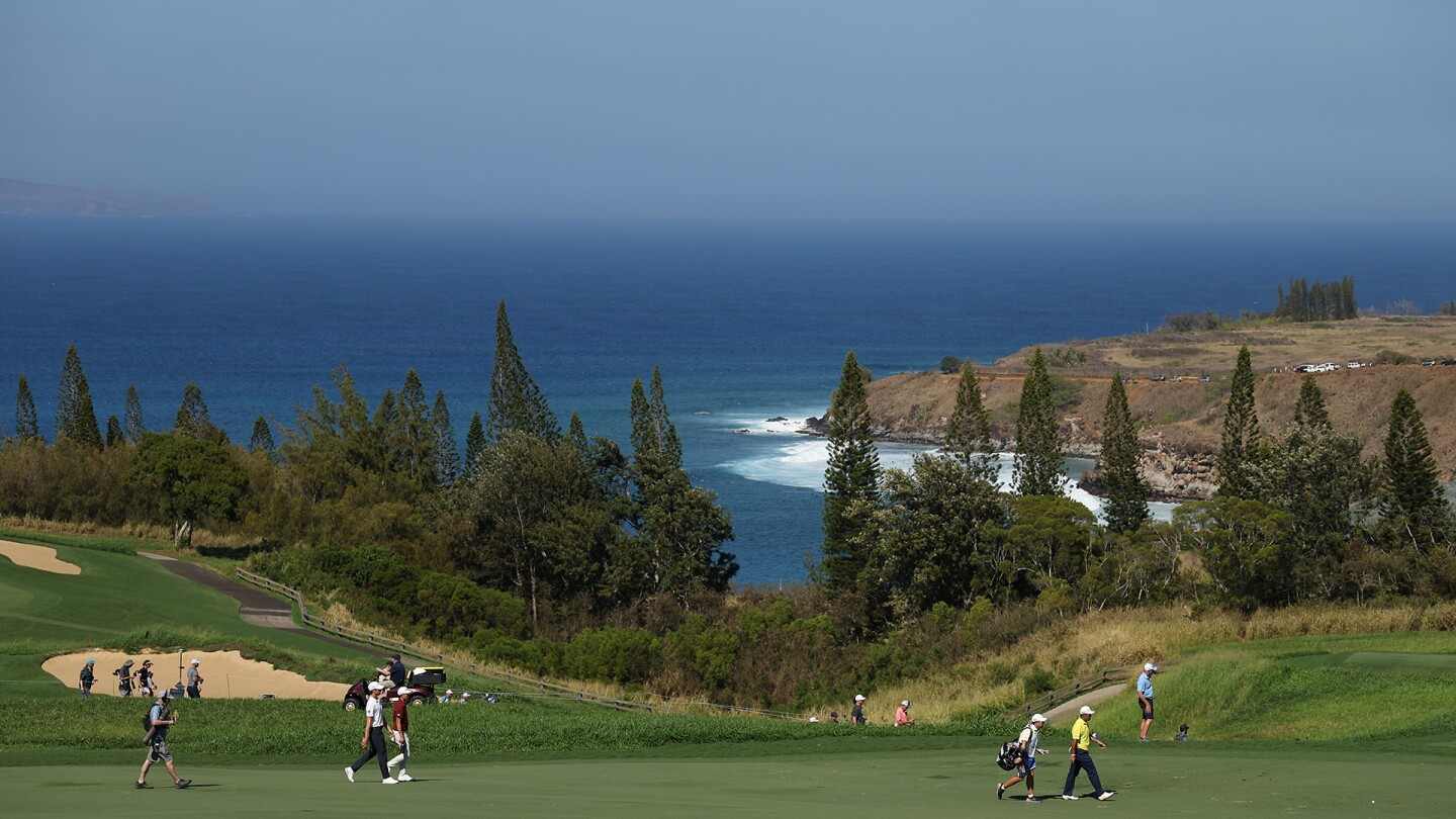 Should PGA Tour make changes to season opener at Kapalua?