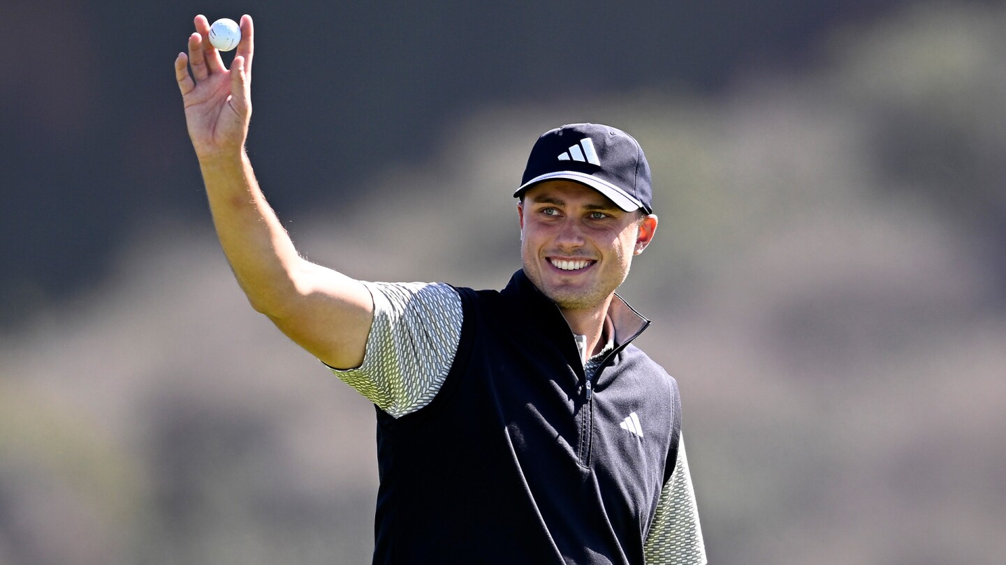 Ludvig Åberg aces Torrey Pines No. 3 in Genesis Invitational Round 3