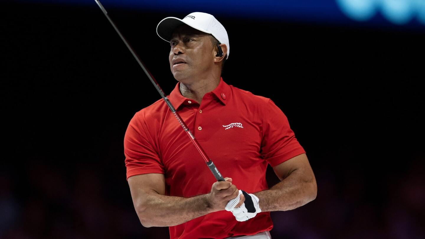 What is the best tournament for Tiger Woods to make his PGA Tour return at?